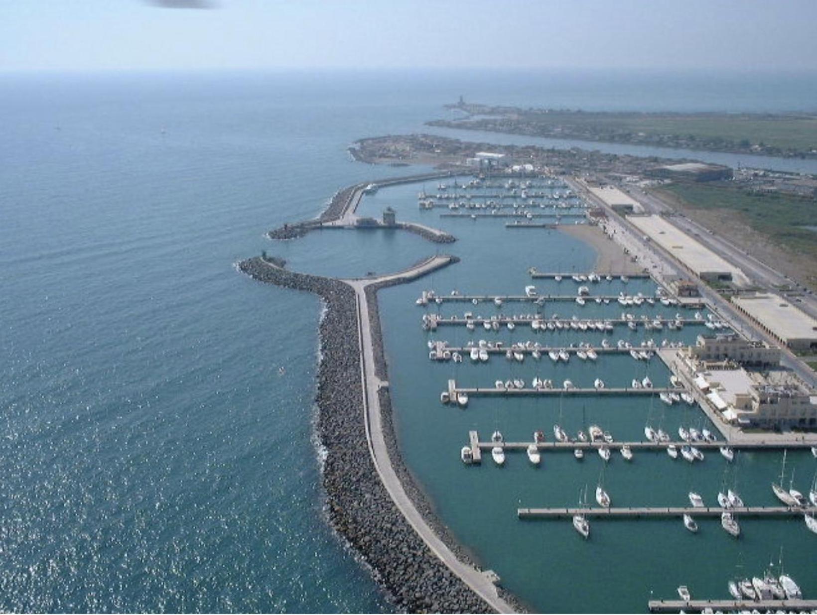 Piuma Celeste A Due Passi Dal Mare E Dal Centro Storico Lido di Ostia Exterior photo